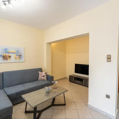 Argostoli Central Apartment דירה